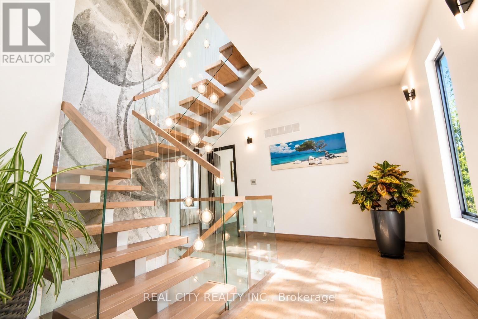 662 BYNGMOUNT AVENUE - 20