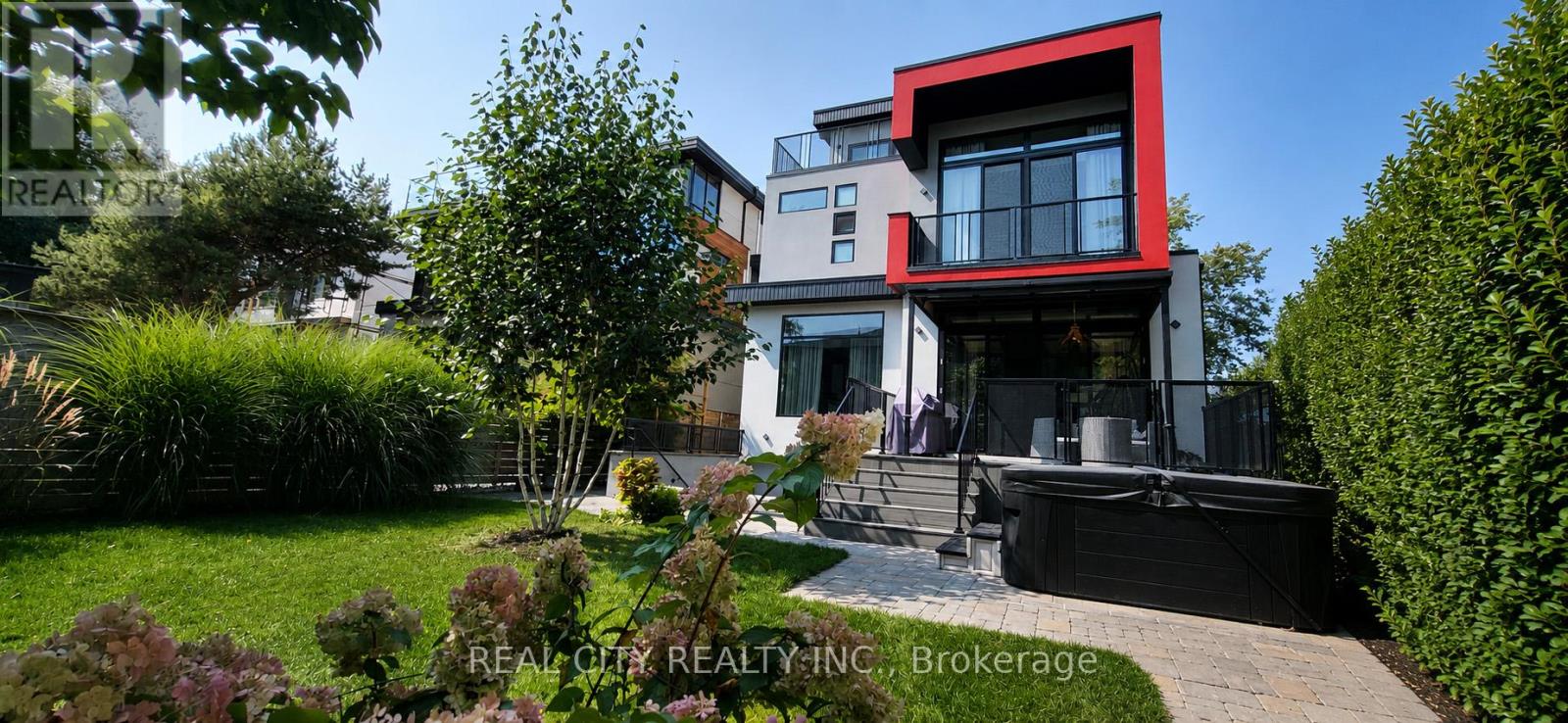 662 BYNGMOUNT AVENUE - 37