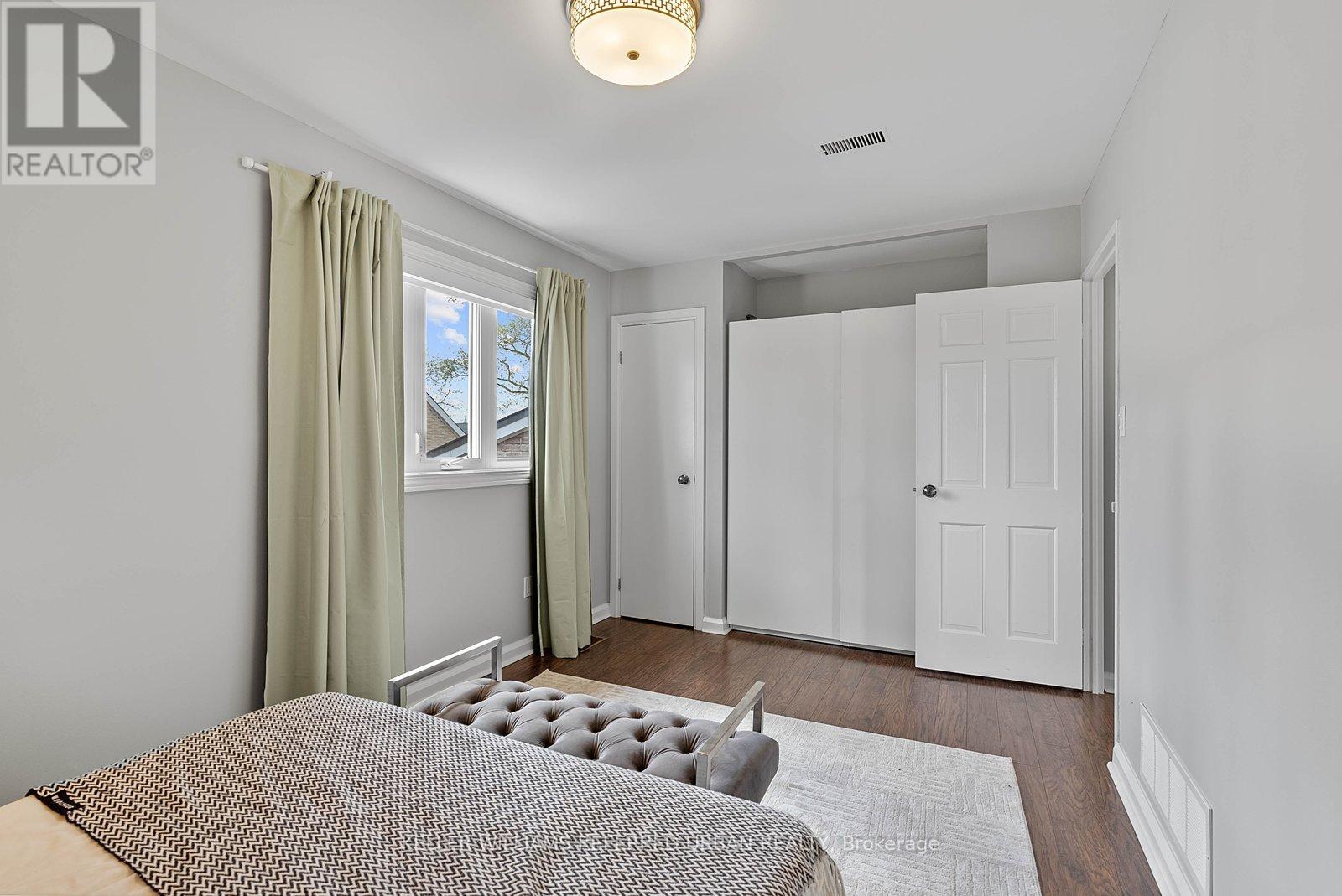 #4 2 WITHROW AVENUE - 21