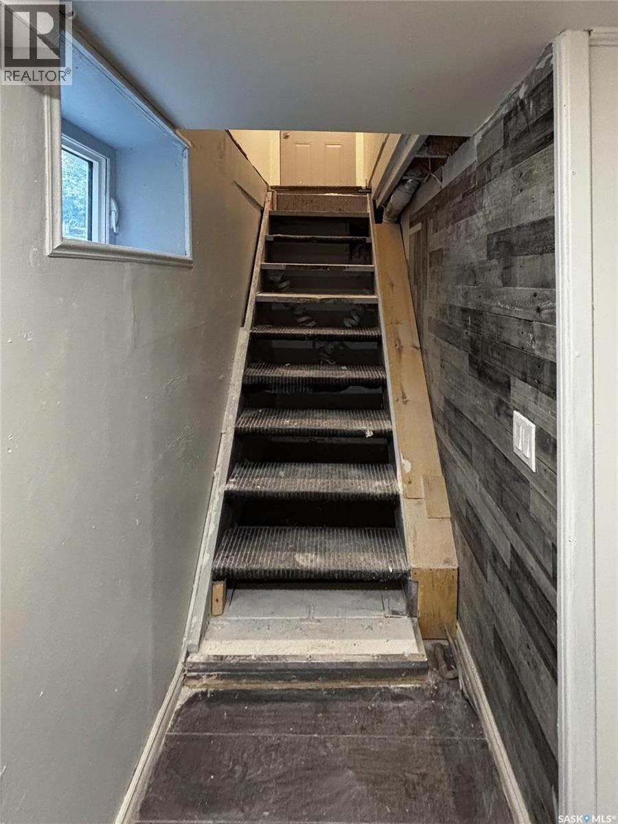 1306 B AVENUE N - 12