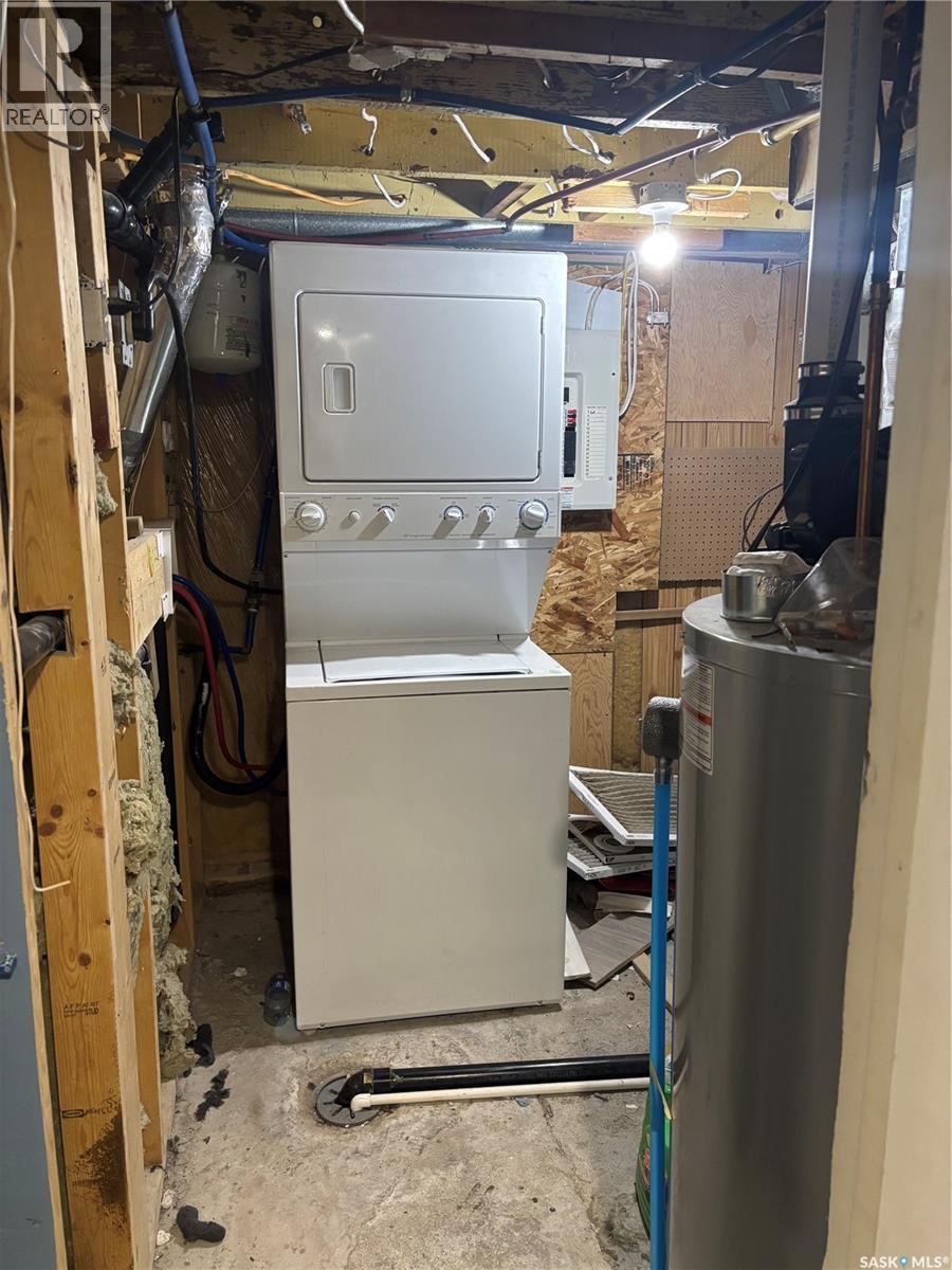 1306 B AVENUE N - 18
