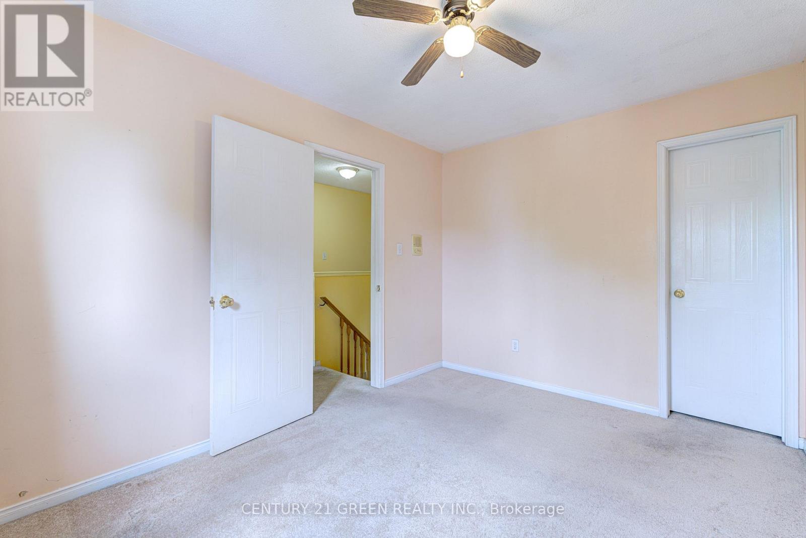 3 DESERT SAND DRIVE - 21