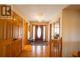13499 Sunnyside Cove, Charlie Lake, BC V0C1H0 Photo 35