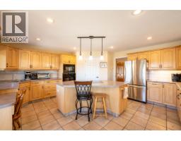 13499 Sunnyside Cove, Charlie Lake, BC V0C1H0 Photo 26