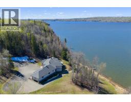 13499 Sunnyside Cove, Charlie Lake, BC V0C1H0 Photo 28