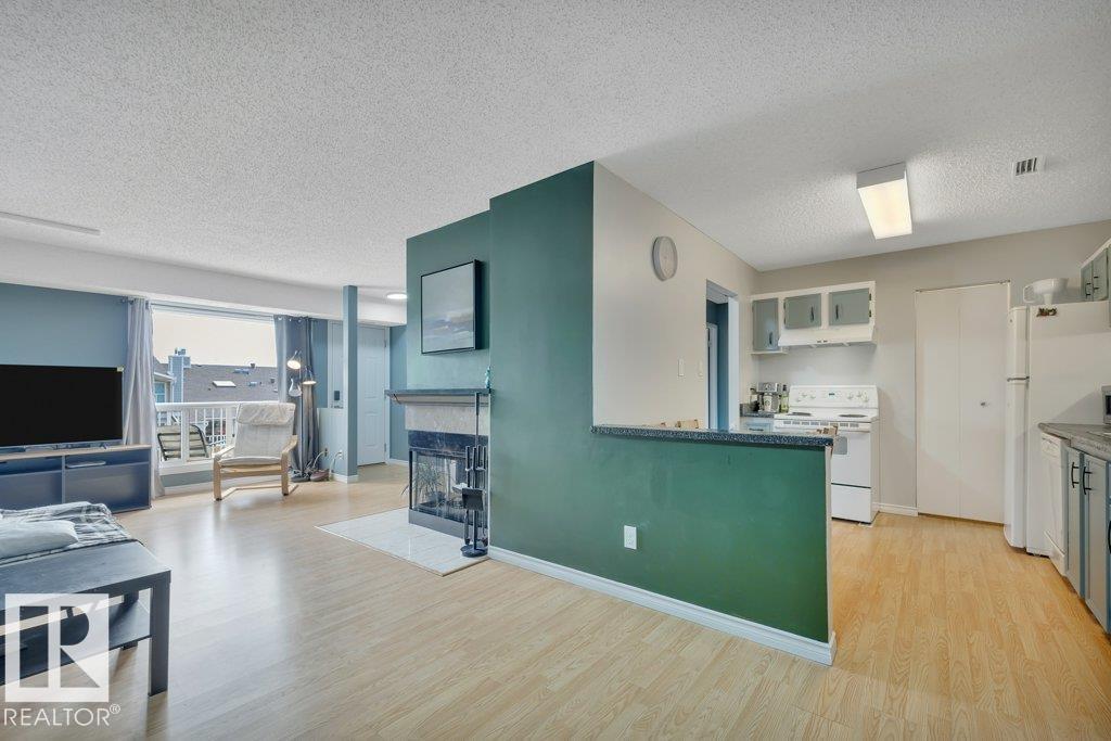 2336 151 AV NW - 12