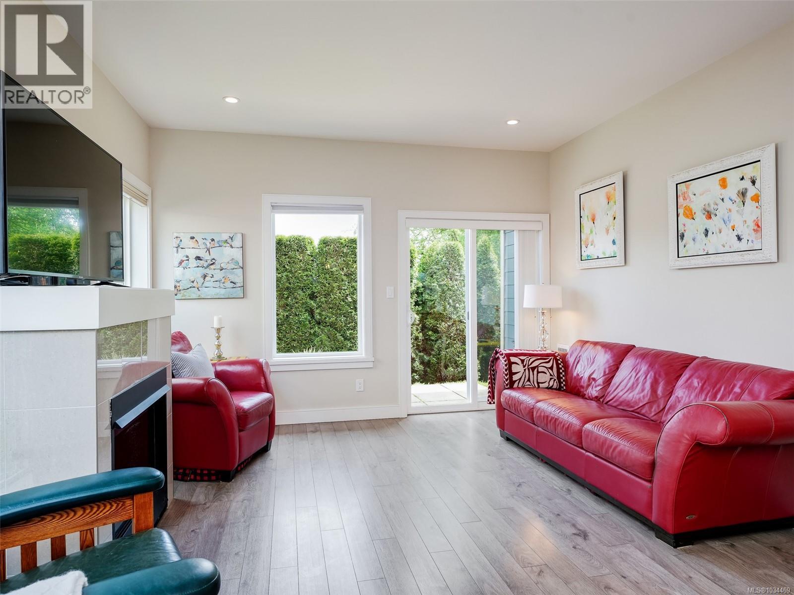#21 1515 Keating Cross Rd - Image 3