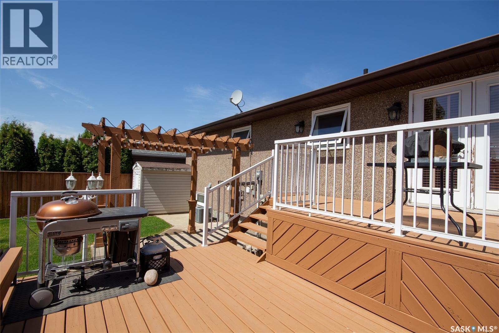 10314 Bunce CRESCENT - 44