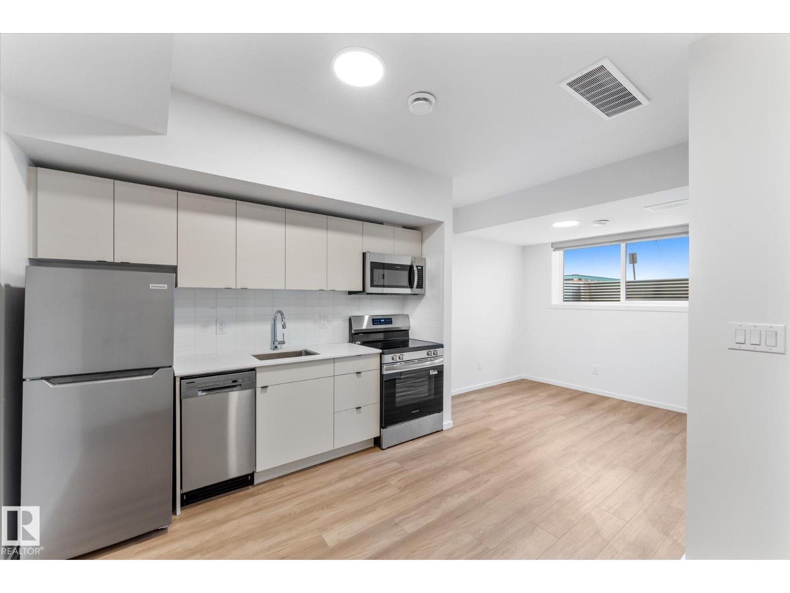1, 2, 3 - 12411 81 ST NW - 33