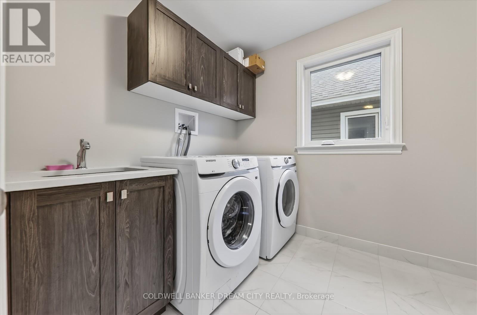 1386 MONARCH DRIVE - 28