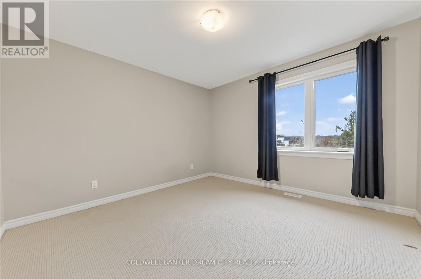1386 MONARCH DRIVE - 29