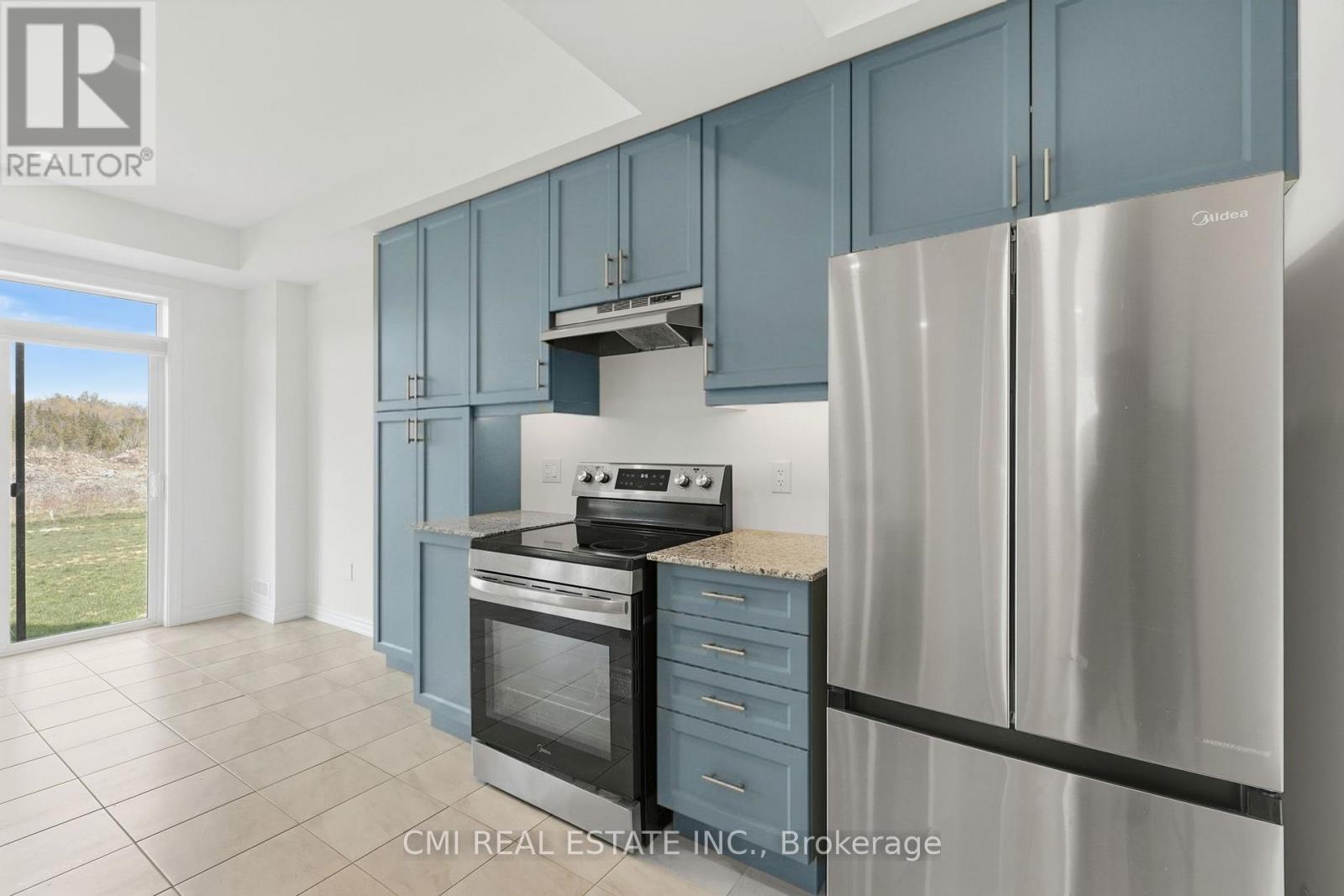 20 HILLCROFT WAY - 14