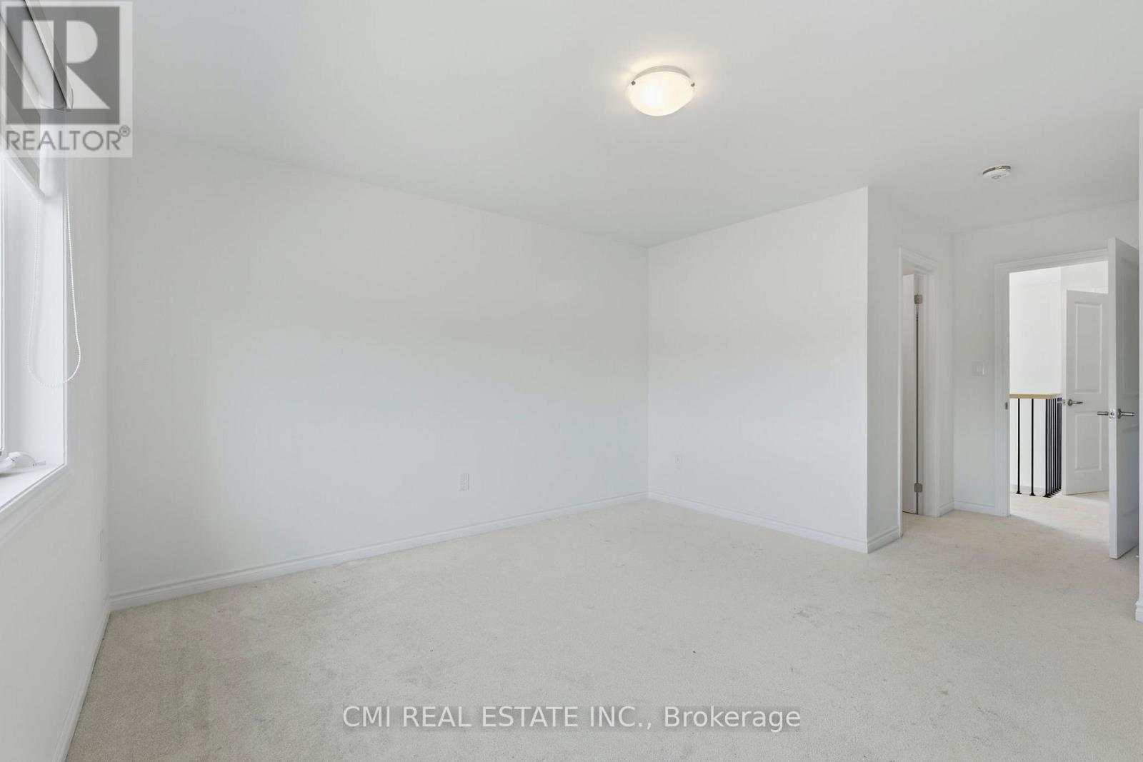 20 HILLCROFT WAY - 20