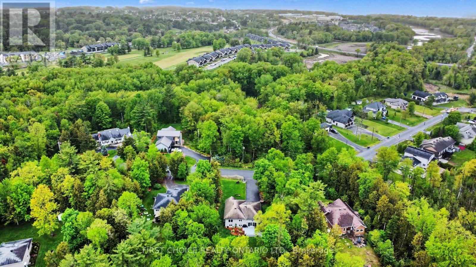 26 HUNTER'S HOLLOW - 28