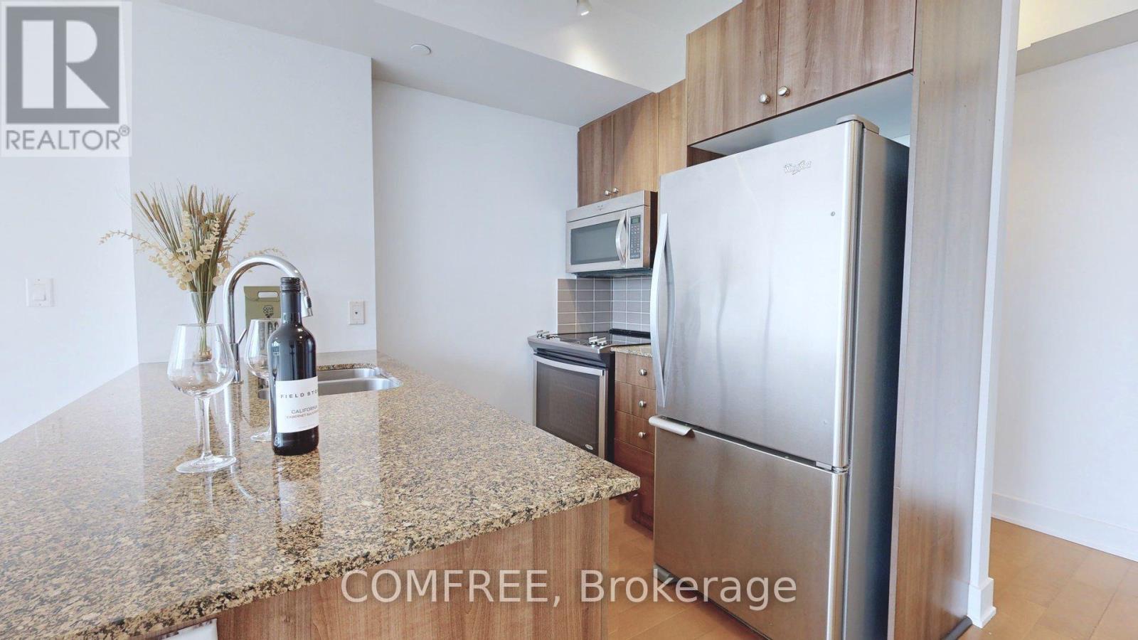 #606 485 RICHMOND ROAD - 7
