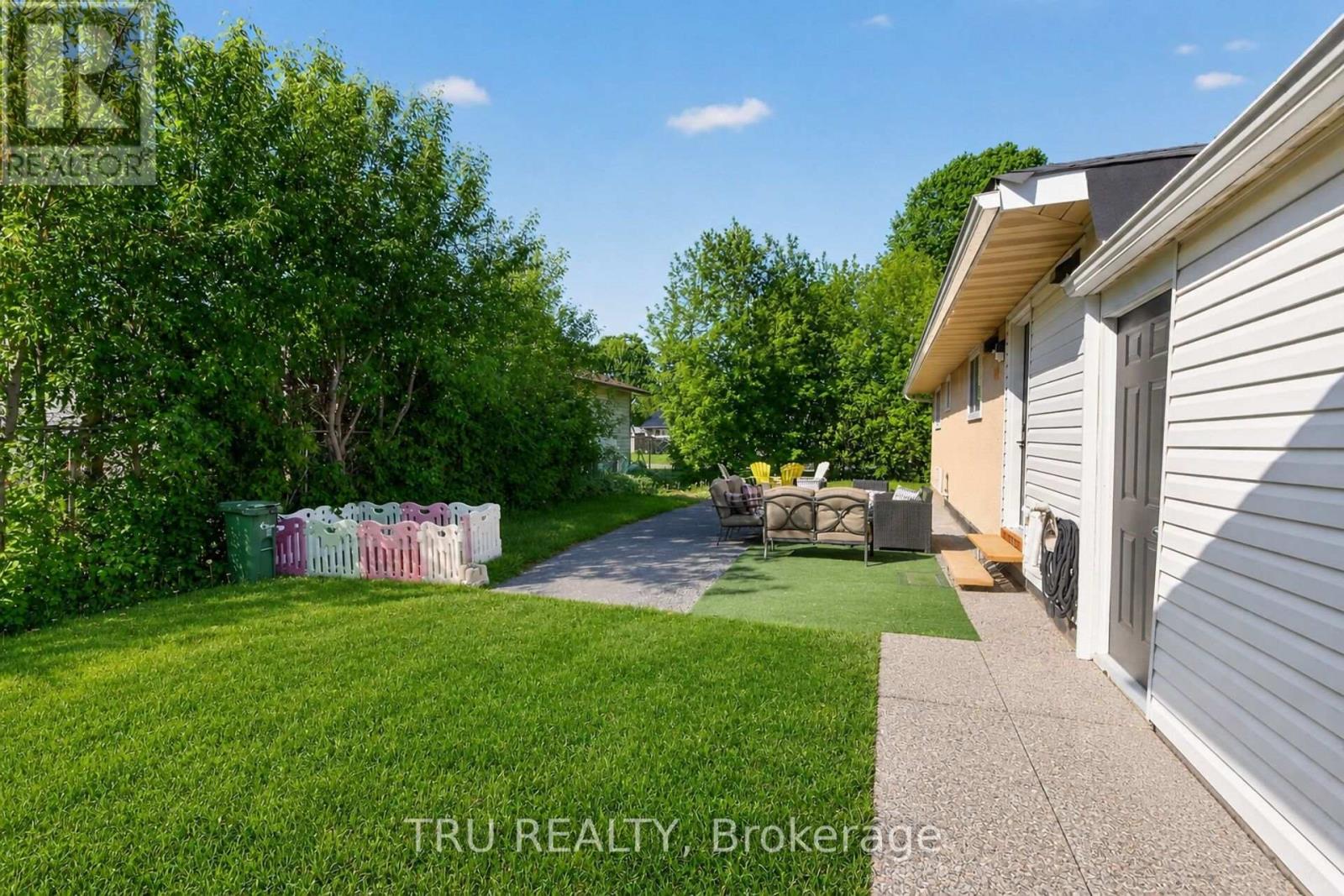 19 TODD DRIVE - 45
