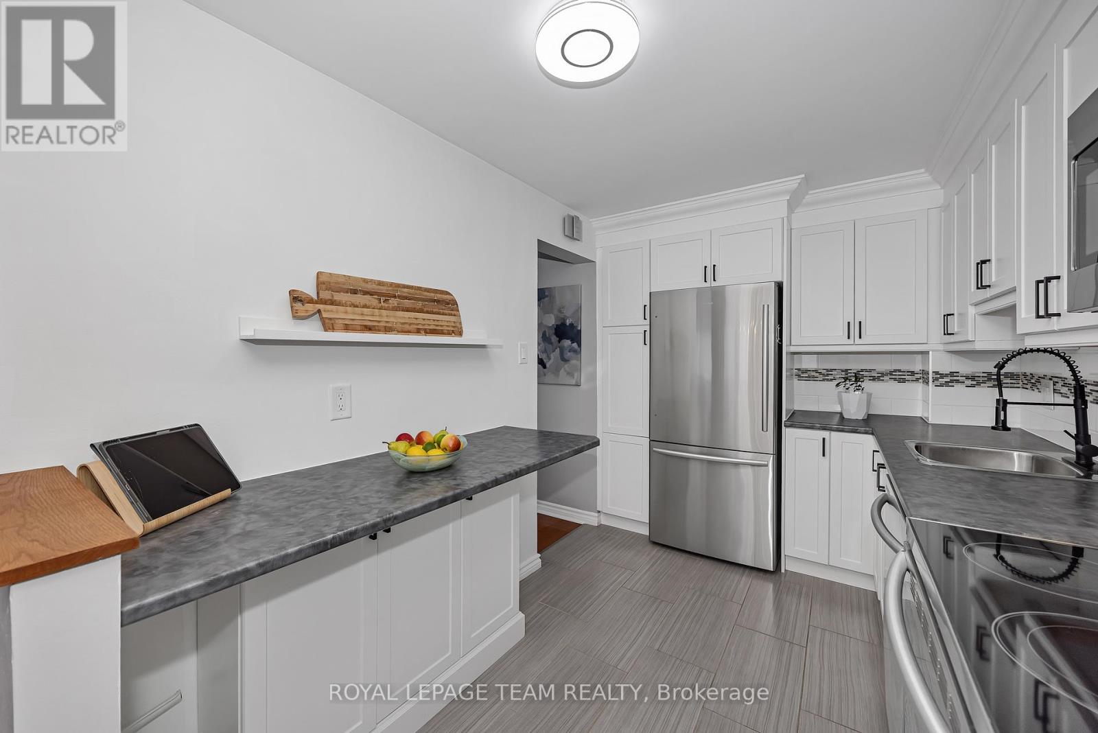 #C 18 BENLEA DRIVE - 15