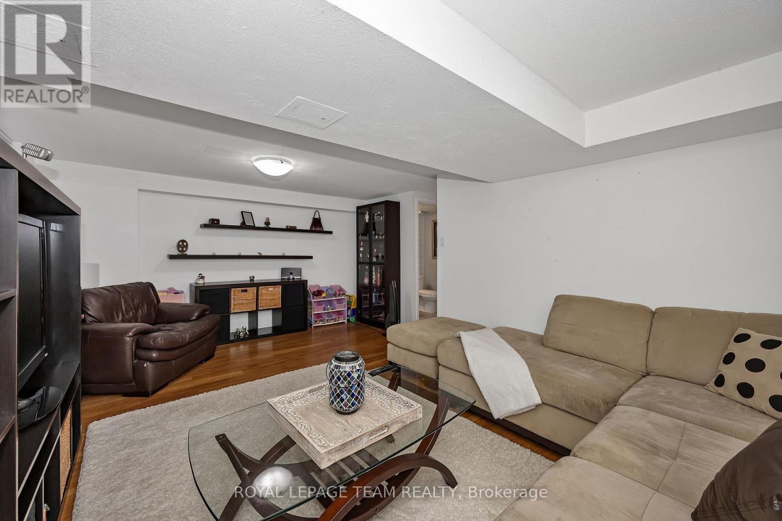#C 18 BENLEA DRIVE - 31