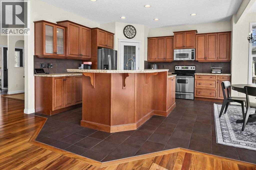 311 Royal Oak Circle NW - 4