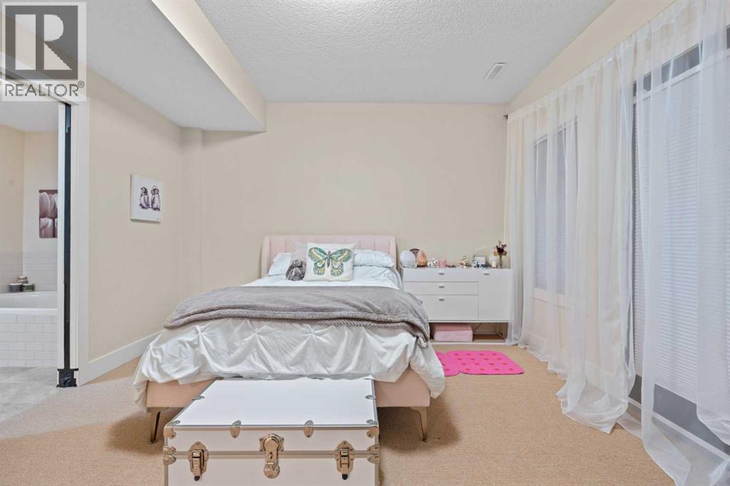 230 Garrison Square SW - 23