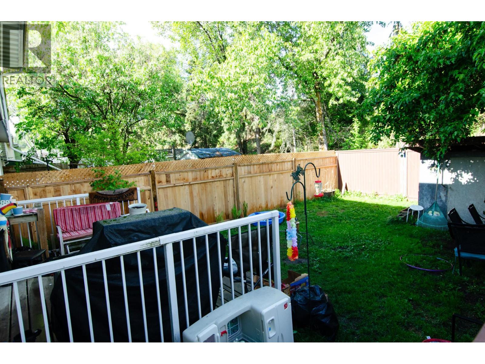 345 BEECH CRESCENT - 17