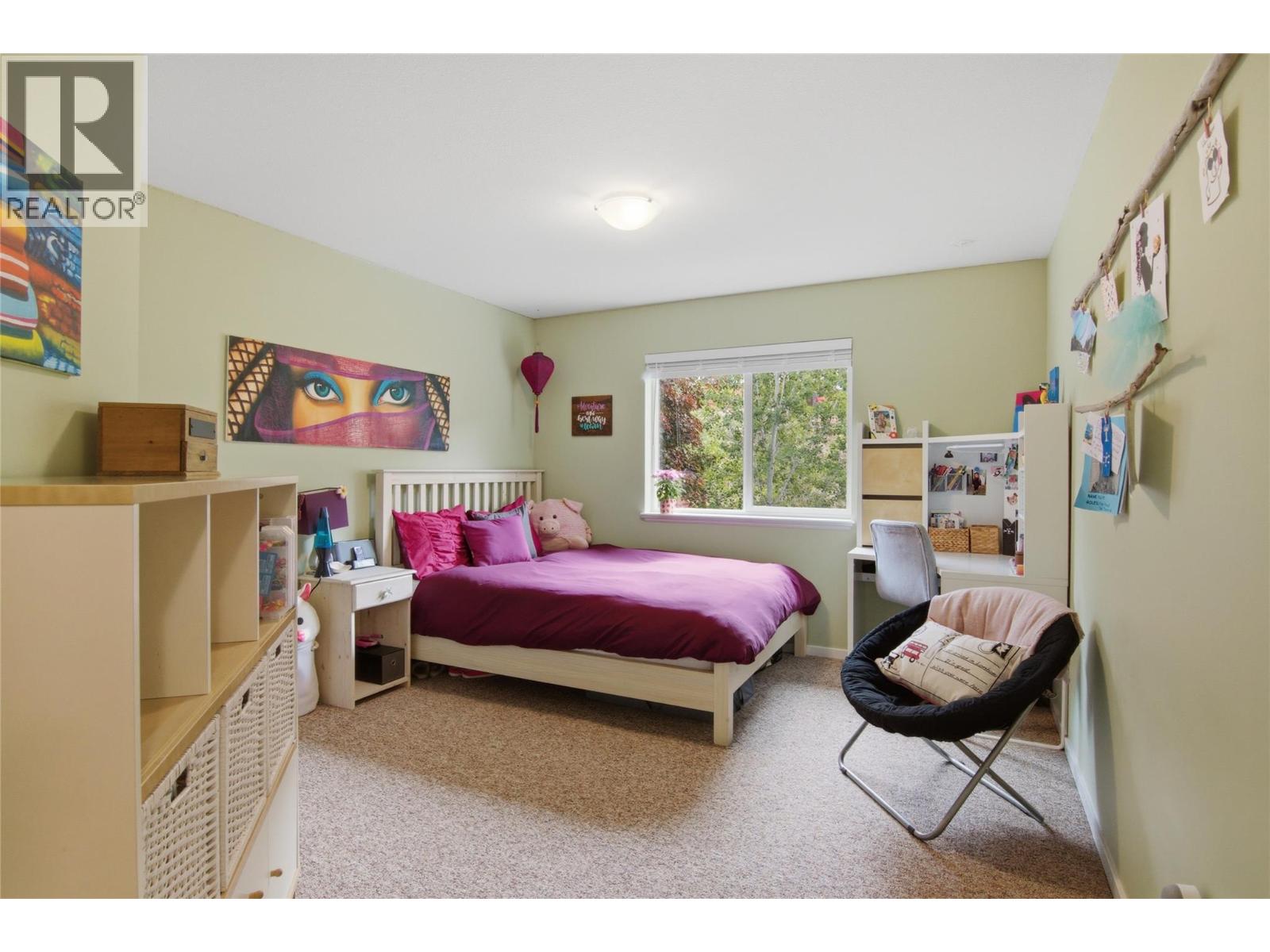 1986 Snowberry Crescent - 16