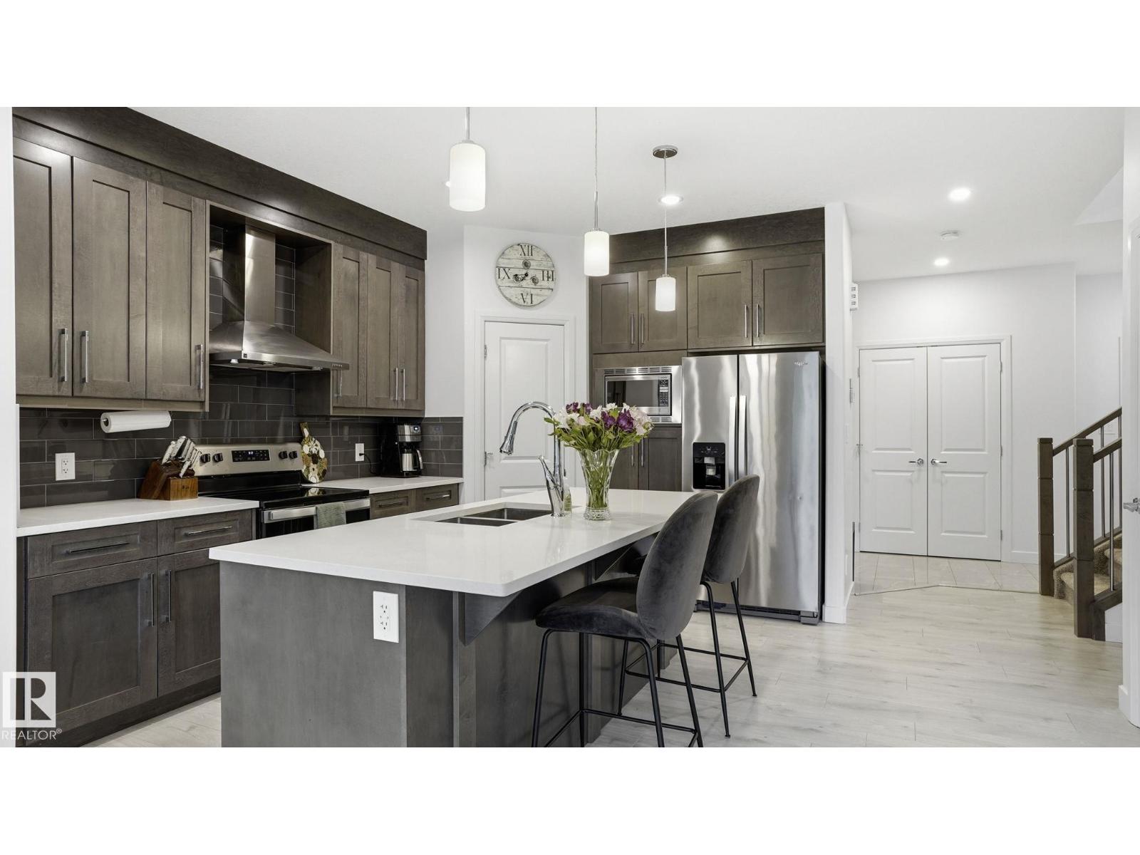 7215 CHIVERS PL SW - 4