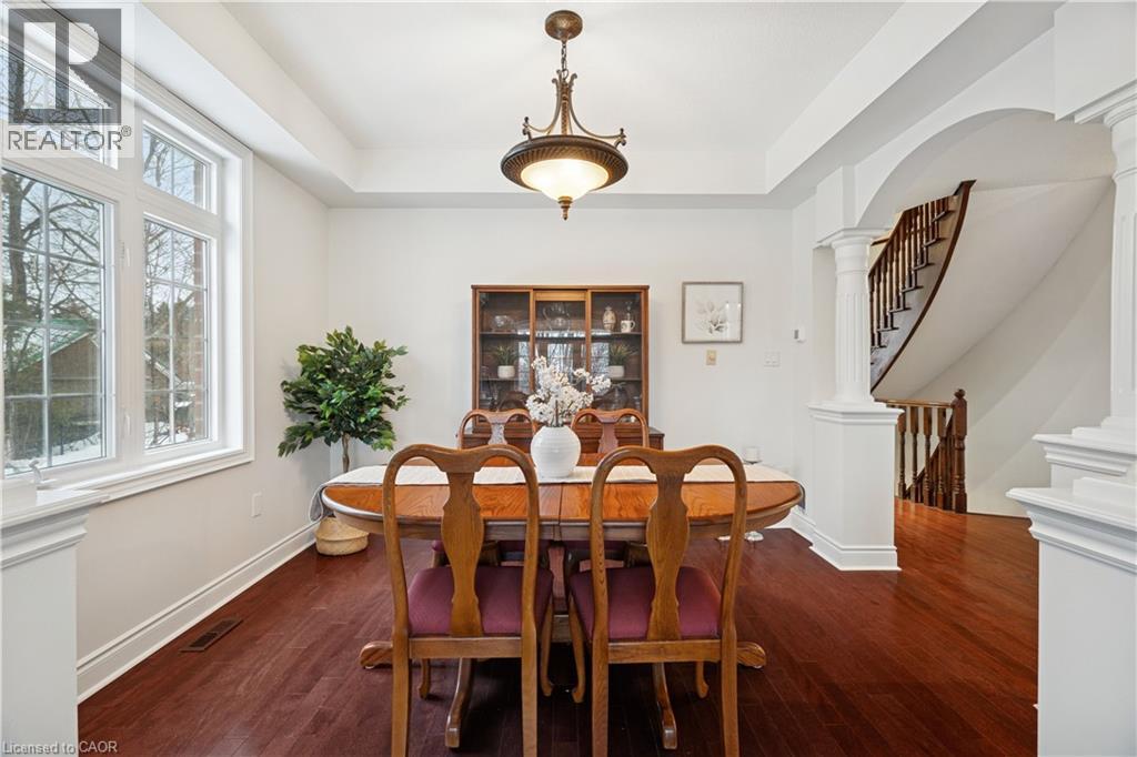 1583 HALLSTONE Road - 10