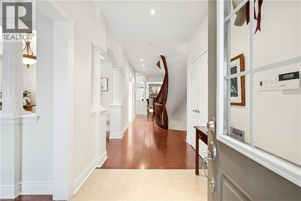 1583 HALLSTONE Road - 6