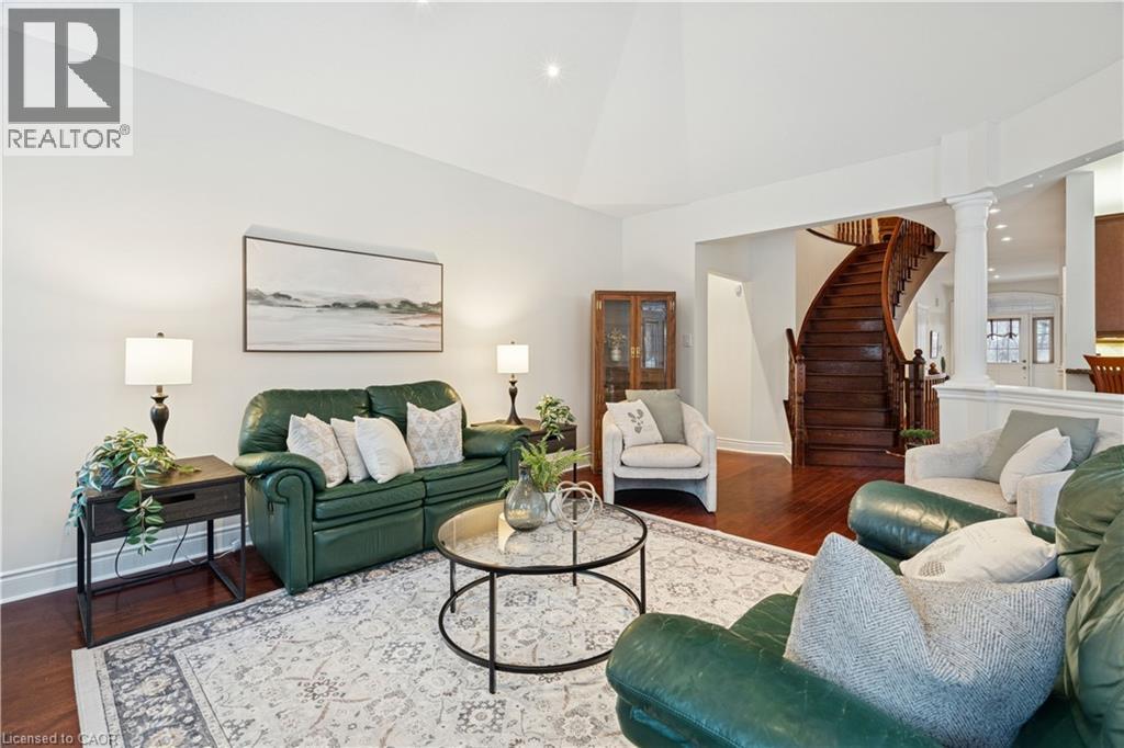 1583 HALLSTONE Road - 19