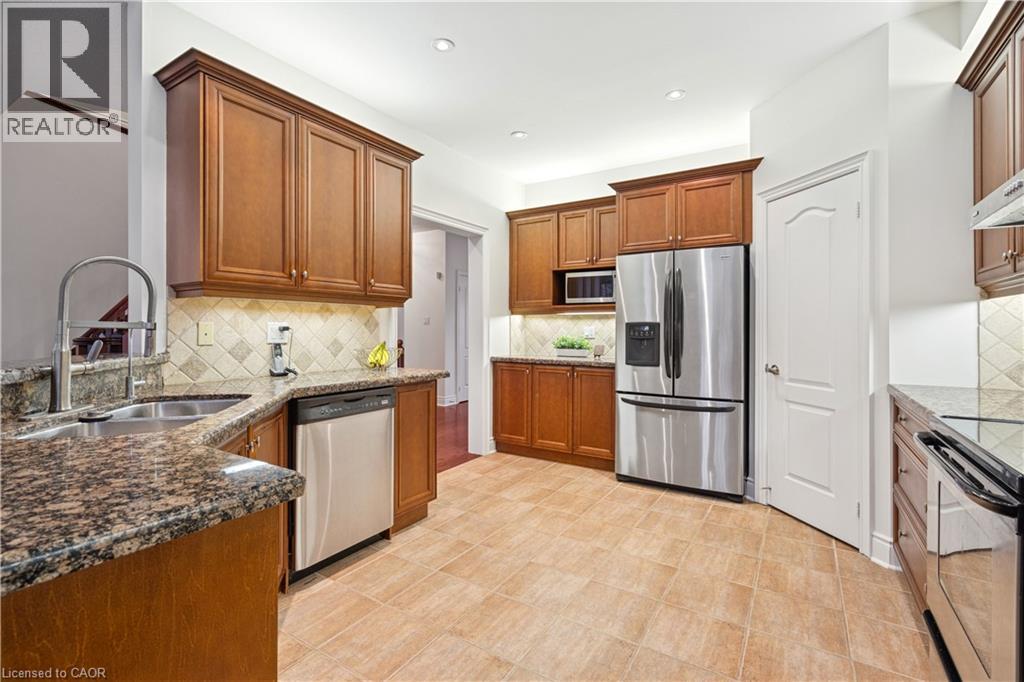 1583 HALLSTONE Road - 13
