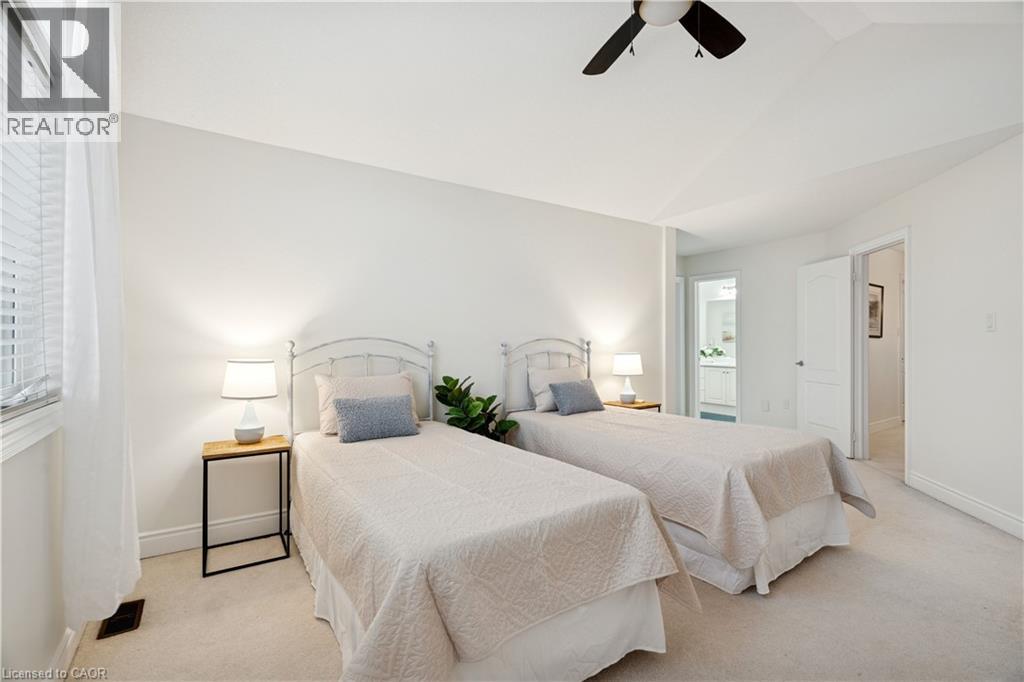 1583 HALLSTONE Road - 34