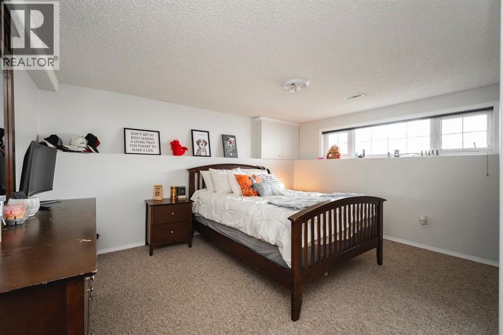 160 Eglert Drive - 38