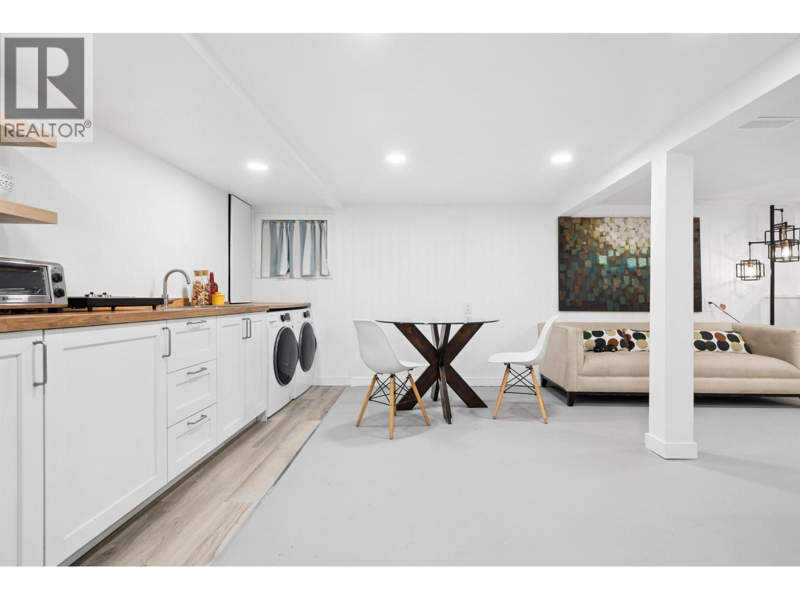 Thumbnail 24