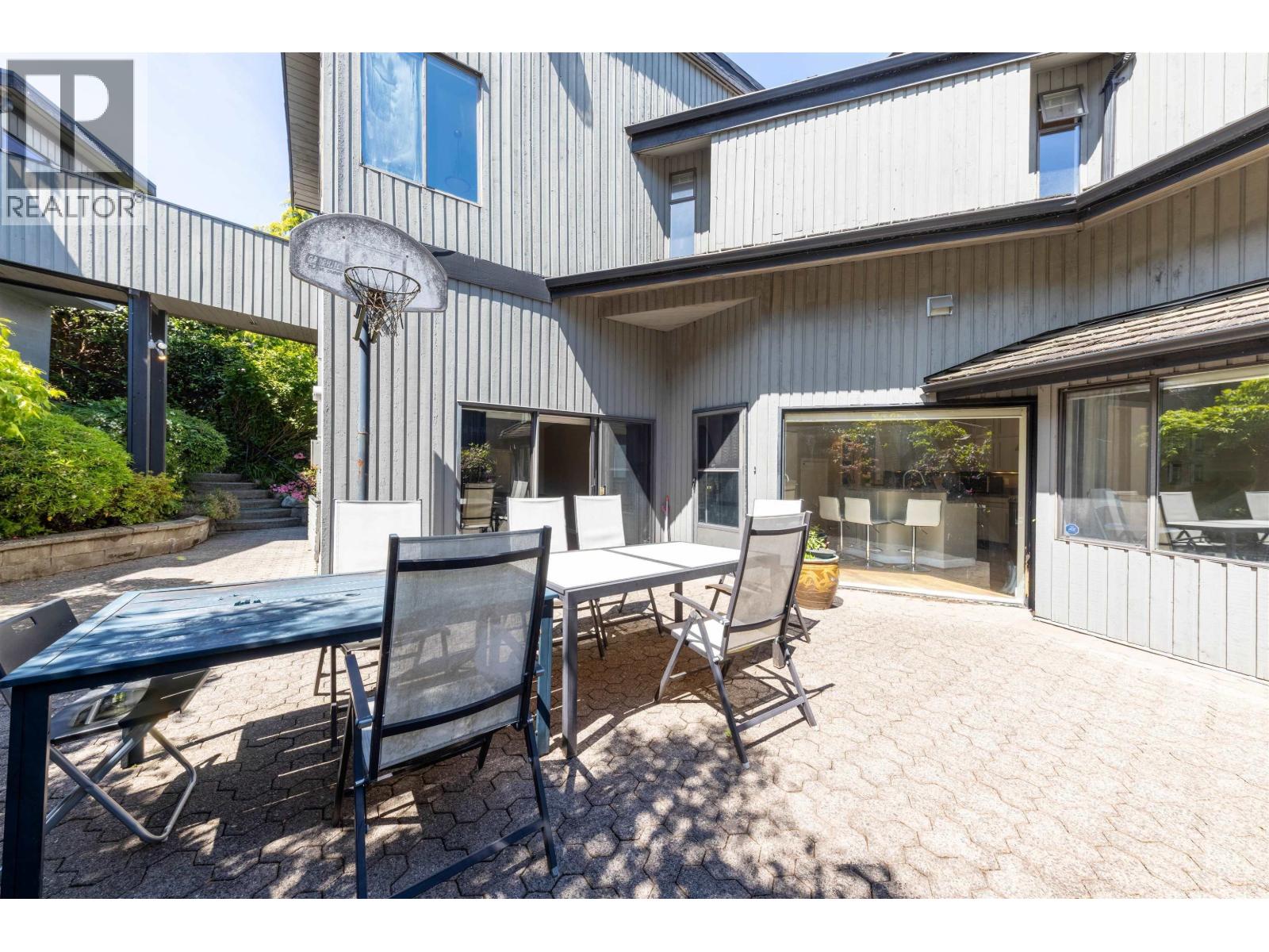 5 Bed, 4 Bath House for Sale in Vancouver – 4393 PUGET DRIVE, Vancouver – MLS# R3128203 - Image 7