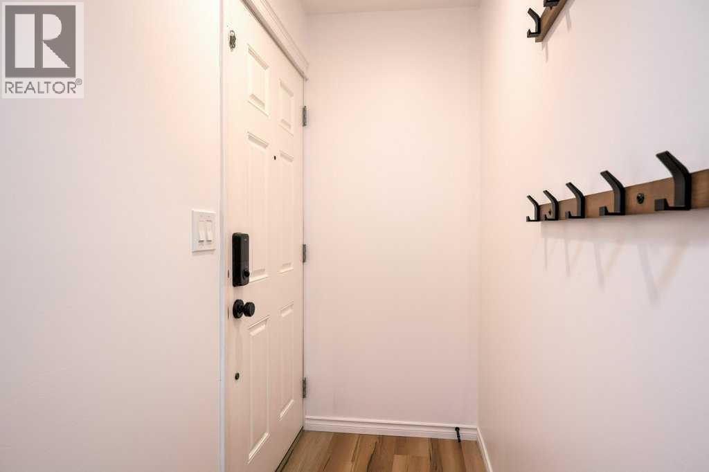 282 Chapalina Terrace SE - 29