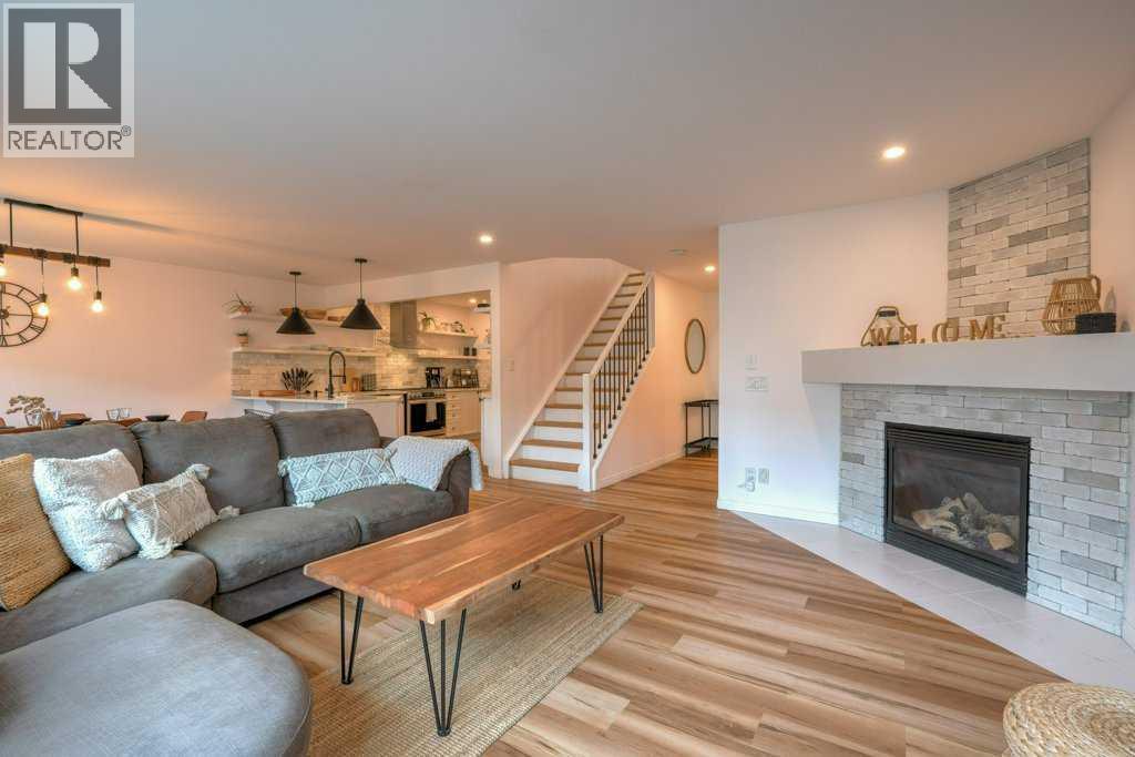 282 Chapalina Terrace SE - 6