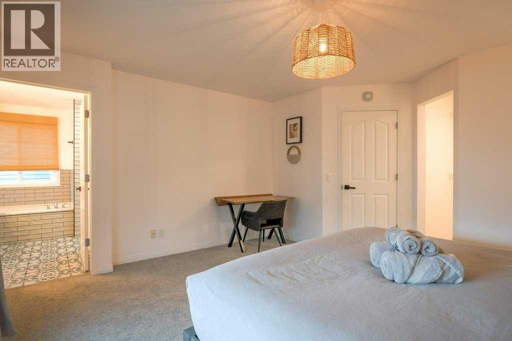 282 Chapalina Terrace SE - 28