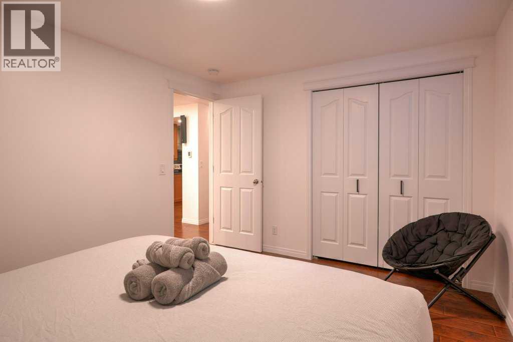 282 Chapalina Terrace SE - 38