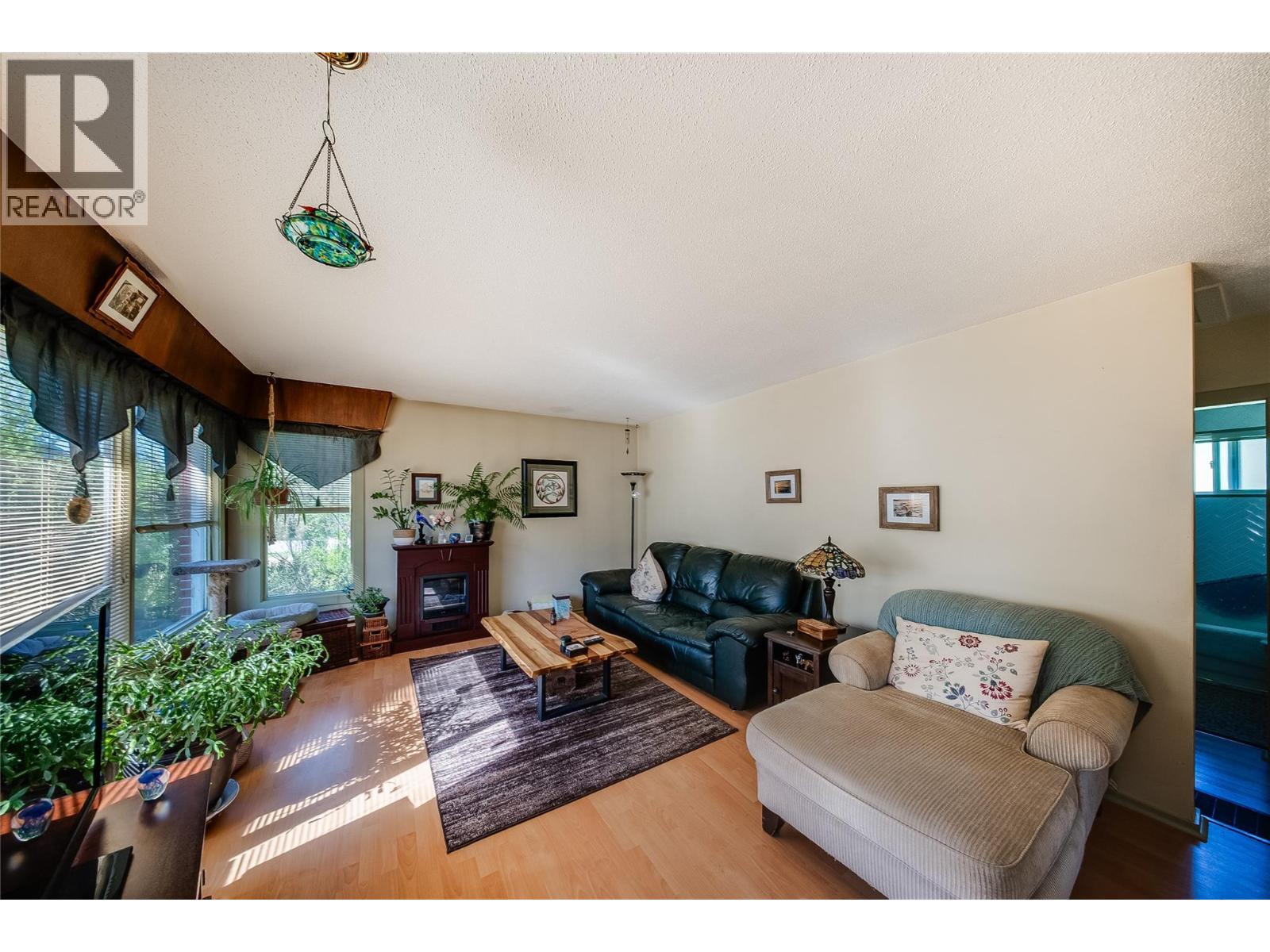 321 12Th Avenue - 10