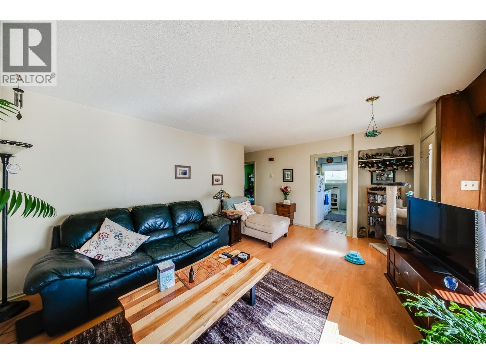321 12Th Avenue - 11