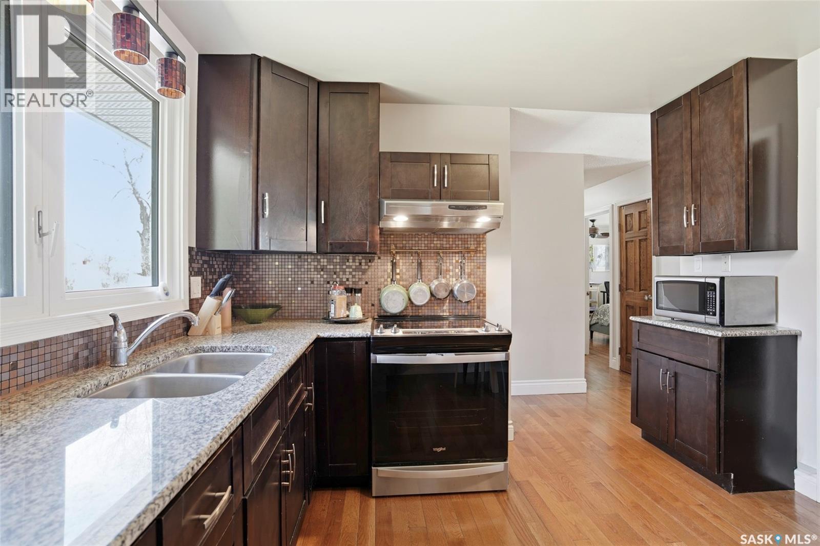 2122 37th STREET W - 8