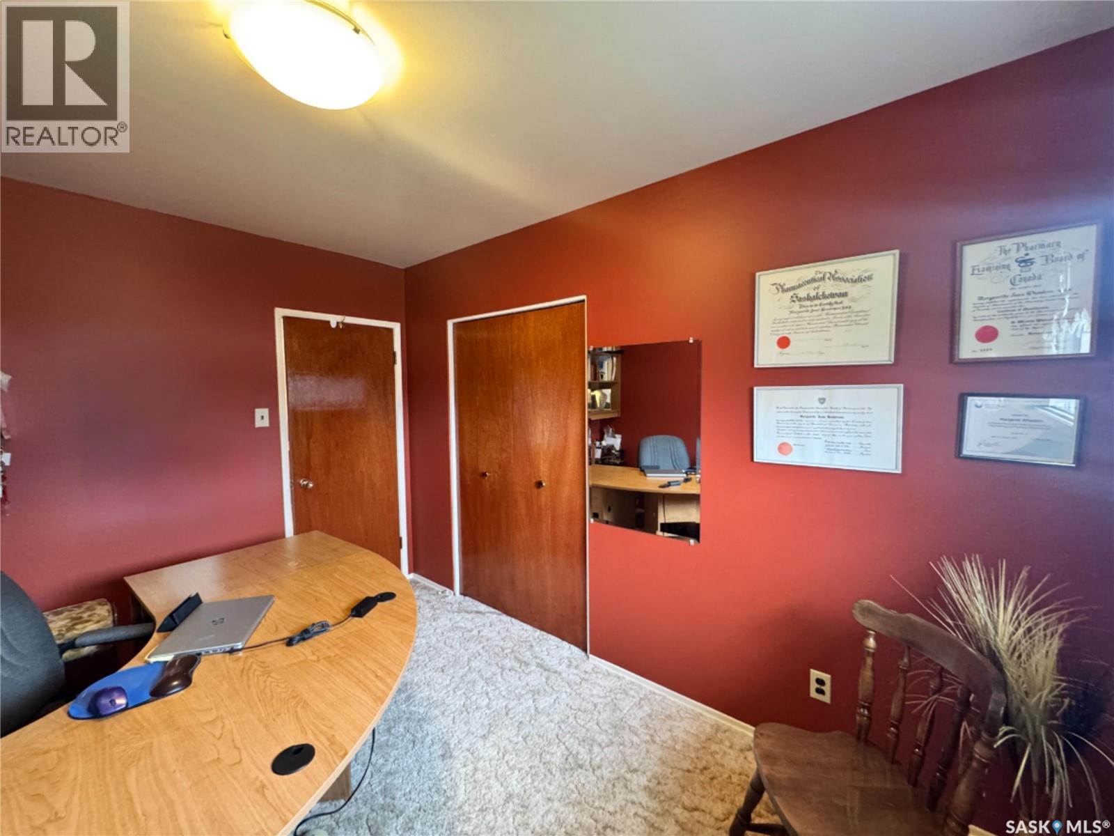 423 7th AVENUE W - 21