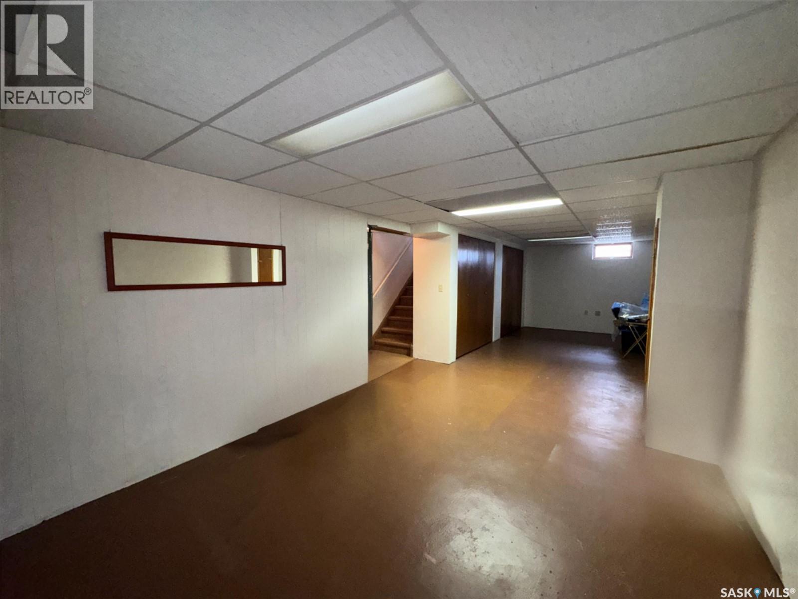 423 7th AVENUE W - 24