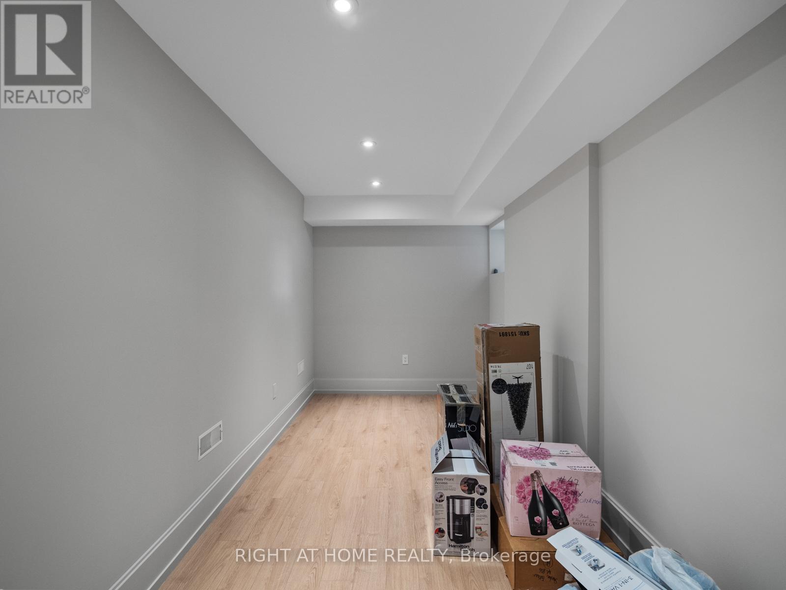 57 ALAMEDA AVENUE - 47