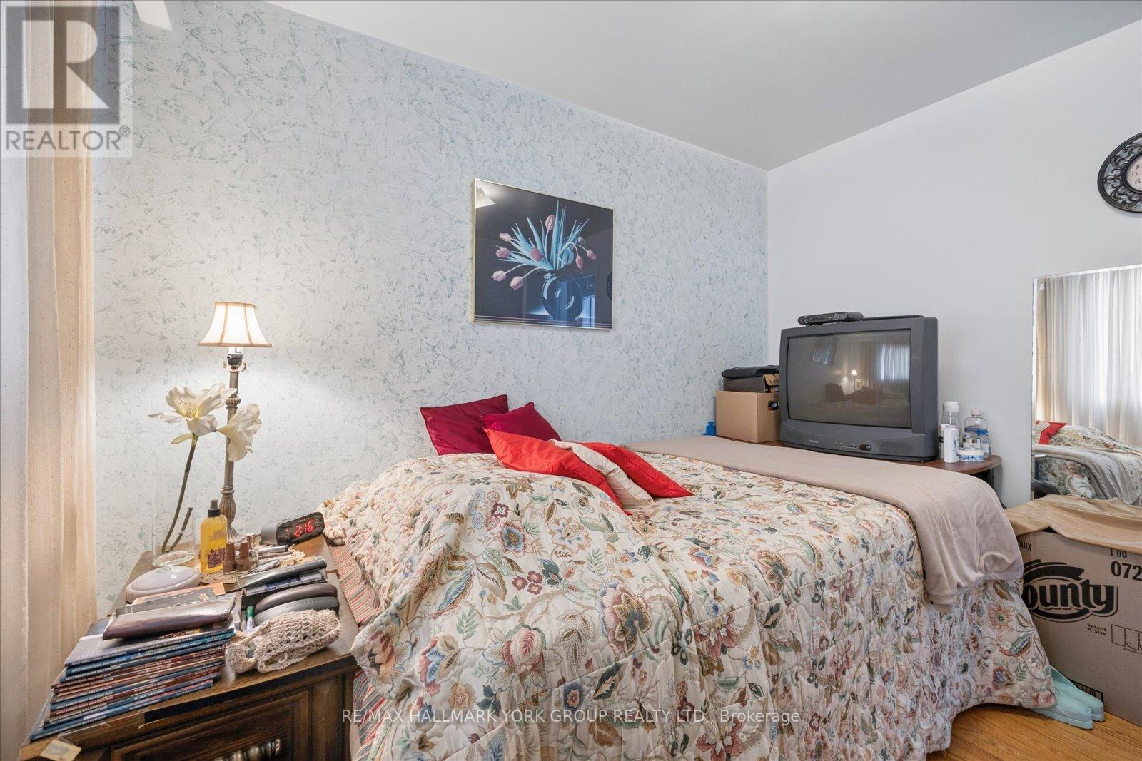 30 BRIARBLUFF AVENUE - 21