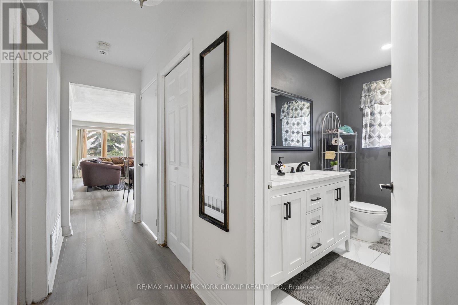 30 BRIARBLUFF AVENUE - 25