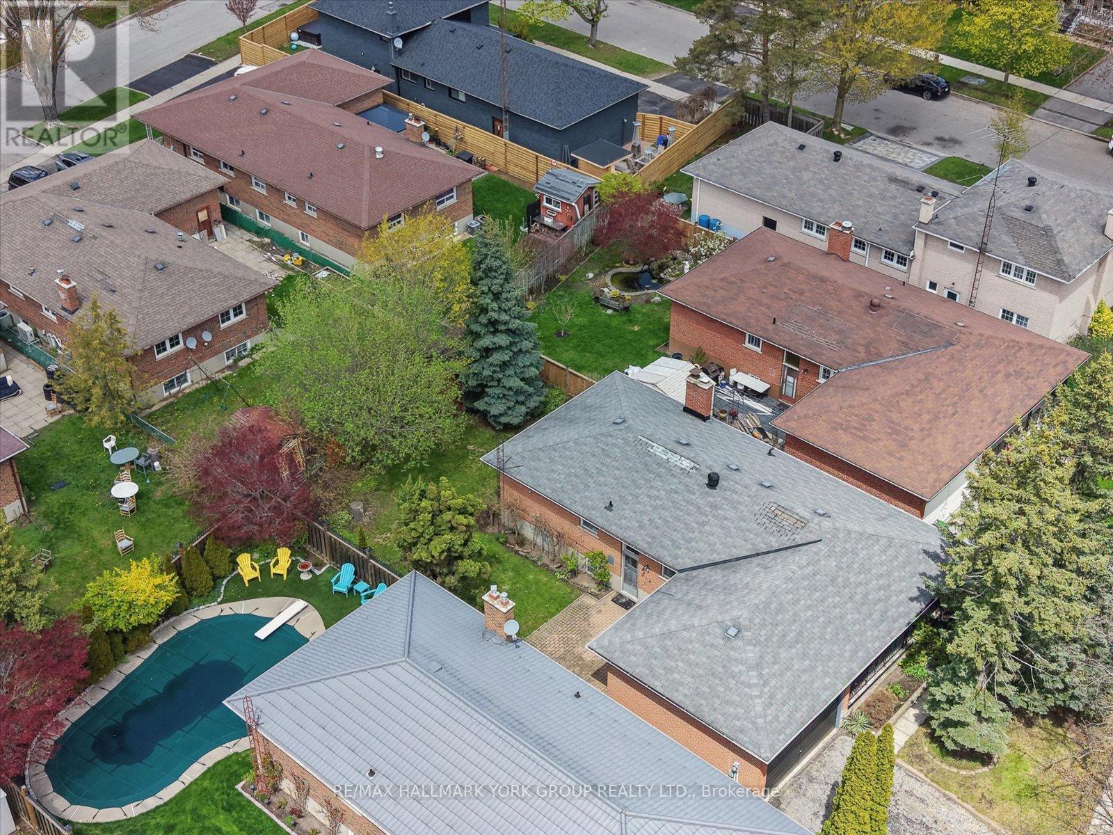 30 BRIARBLUFF AVENUE - 46