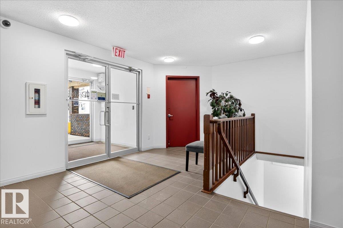 #302 9760 176 ST NW - 2
