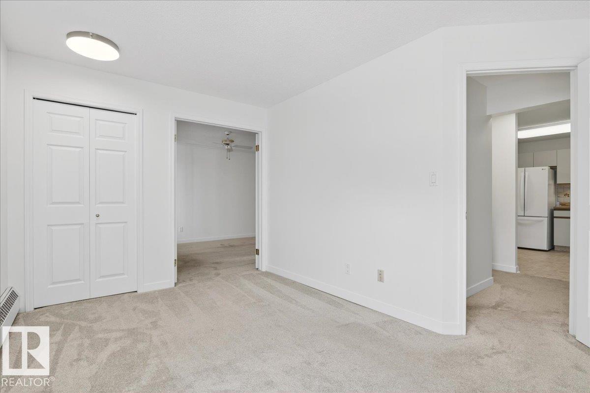 #302 9760 176 ST NW - 30